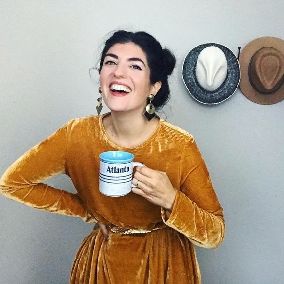 Meet your Posher, Maggie - Picture 6 of 13